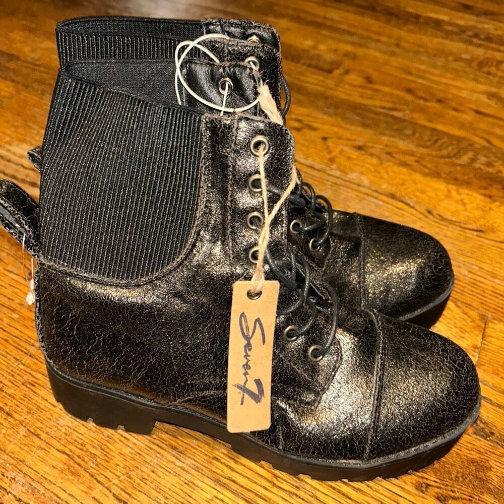 New Seven7 Boots